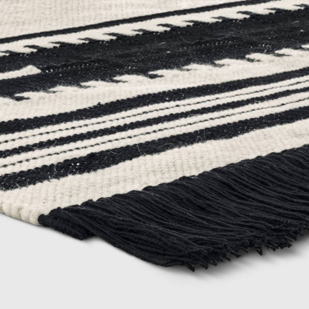 •OPALHOUSE• 2’ x 3’ Sylviidae Stripe Woven Accent Rug - Picture 13 of 15